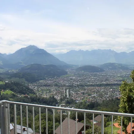 Mit Panoramablick Lägenhet